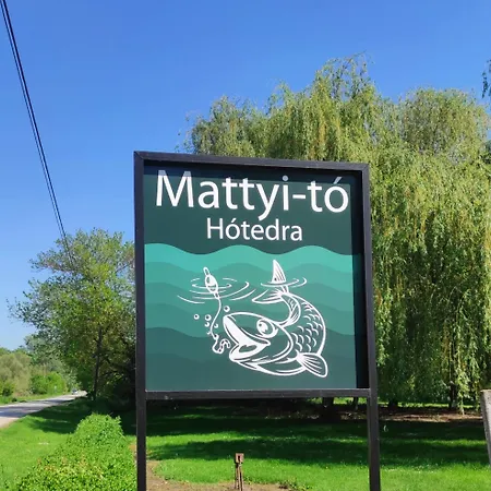 Era Apartmanhaz *