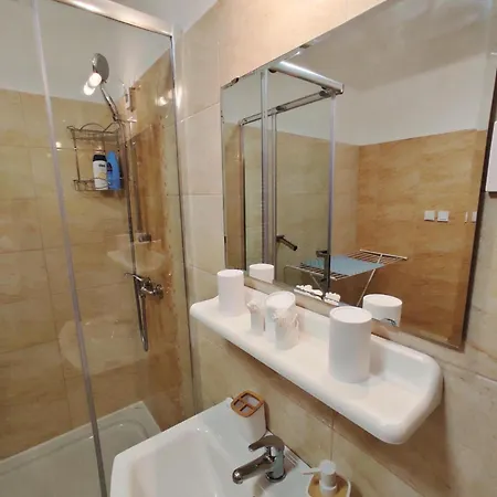 Era Apartmanhaz * Harkány